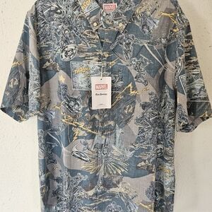 Reyn Spooner Marvel Avengers Men's Hawaiian Shirt - Blue, Gray, and Yellow